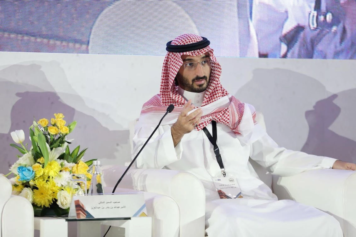 Prince Abdullah bin Bandar, deputy emir of Makkah, on Wednesday launched a workshop for the development of the historical area of Jeddah. (AN Photo)