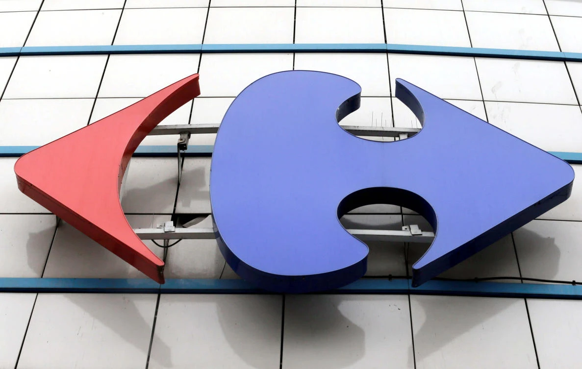 Carrefour, the world’s second-largest retailer, said its operating profit fell for the second straight year, as earnings dropped sharply in its core French market. (Reuters)