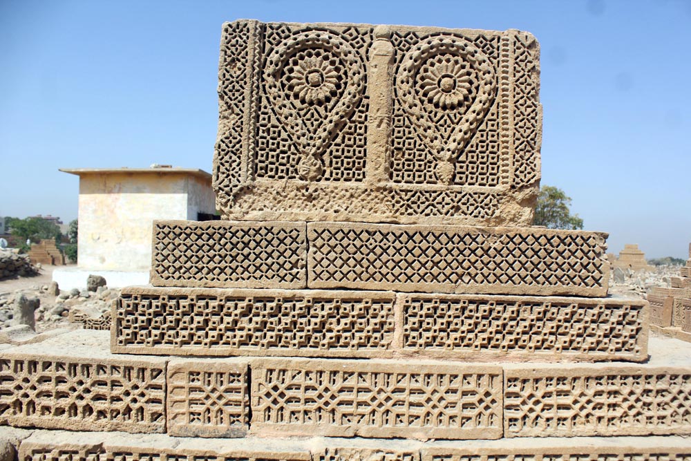 Chaukhandi tombs (Photo Arab News/ M.F. Sabir)