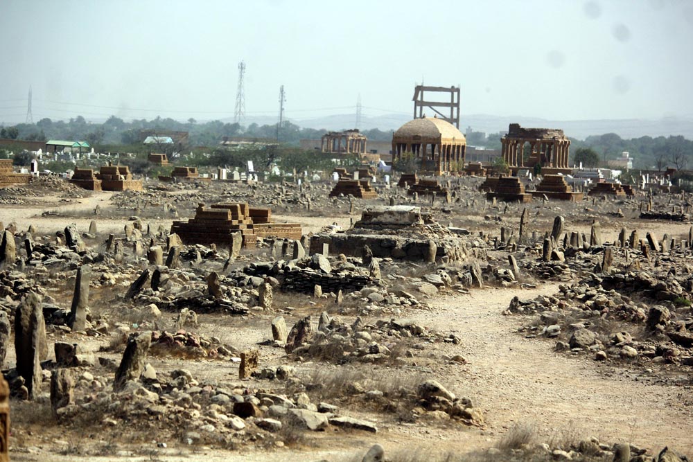 Chaukhandi, a cemetery of tombs built of yellow sandstone, is situated some 29 kilometers east of Karachi (Photo Arab News/ M.F. Sabir)