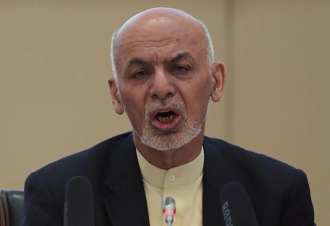 Above, Afghan President Ashraf Ghani talks at the second Kabul Process conference at the Presidential Palace in Kabul on February 28. Ghani offered an unconditional plan for peace talks with the Taliban, including the recognition of the militants as a political group. (AFP)