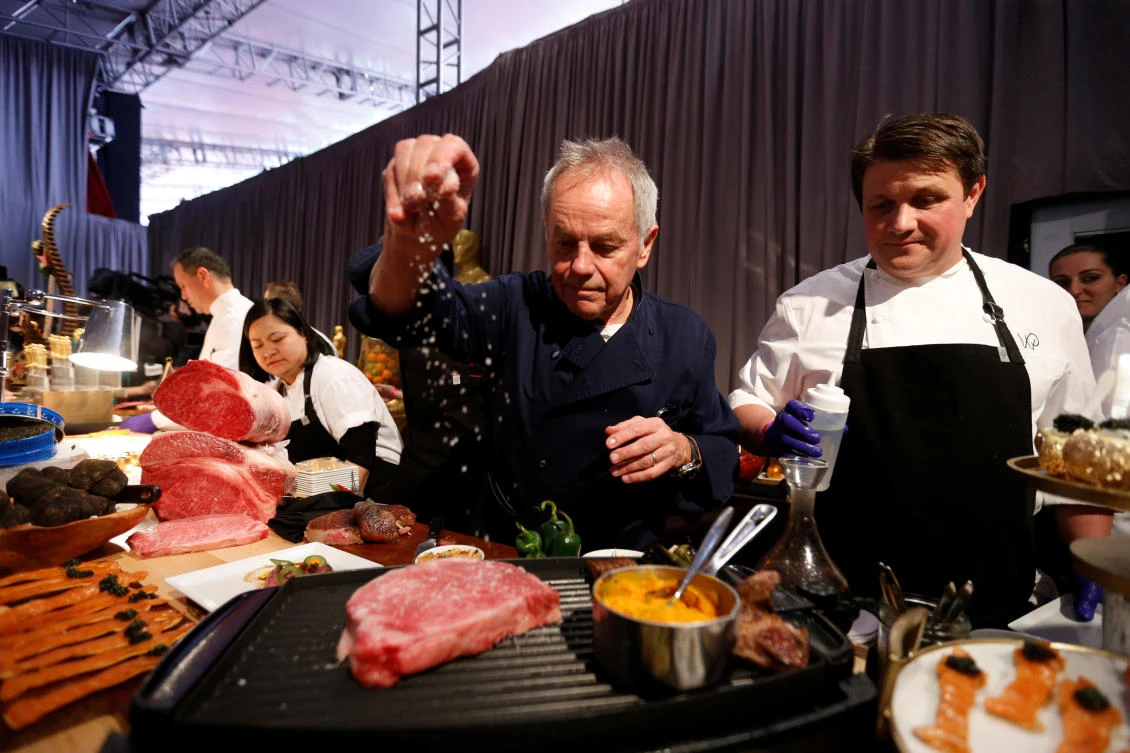 Chef Wolfgang Puck readies caviar, gold dust for Oscars feast