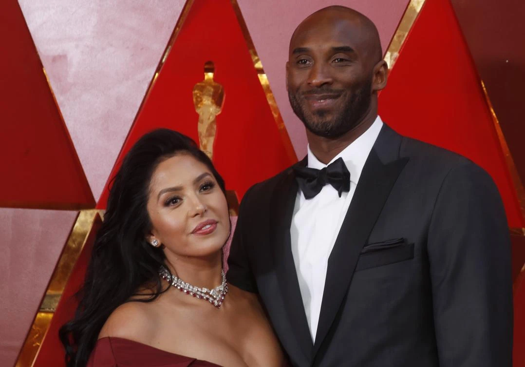 Kobe Bryant and Vanessa Laine Bryant arrive at the ceremony. (Reuters)