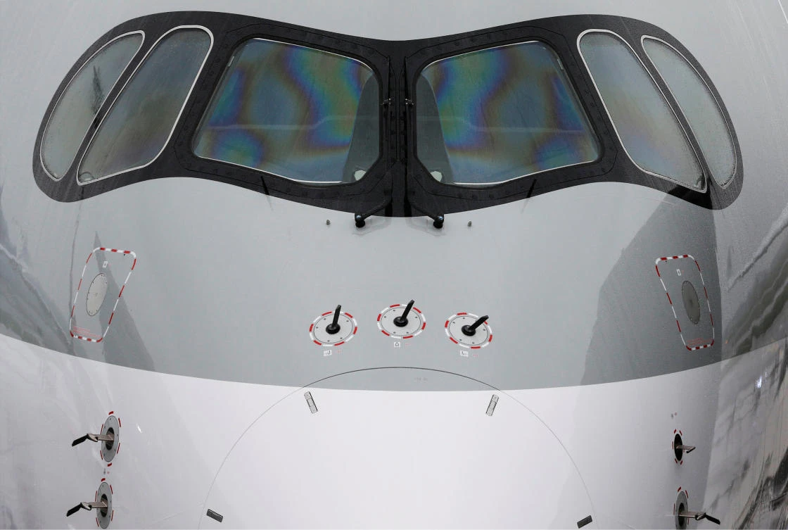 Airbus fights to defend A330 as order decisions loom