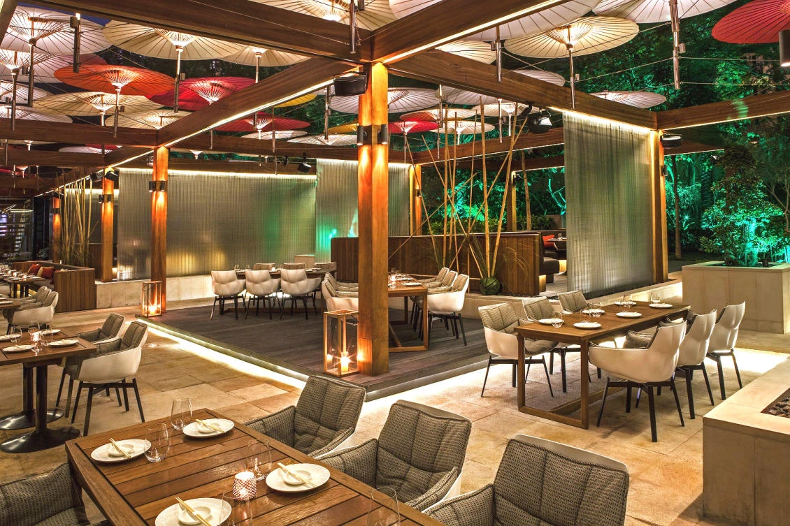 Toko at Vida Downtown has an intimate restaurant and lounge setting, expansive terrace and a mezzanine private dining area.