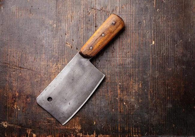Man chops off son’s hand for watching too much porn