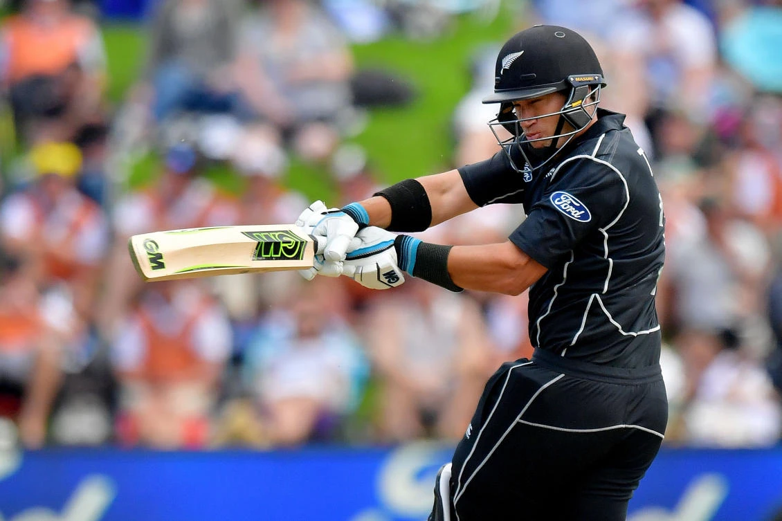 Injured Taylor hammers career-best 181 as New Zealand beat England