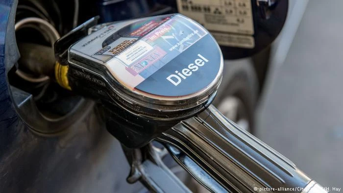 A top German court has ruled in favor of allowing major cities to ban heavily polluting diesel cars. (AFP)