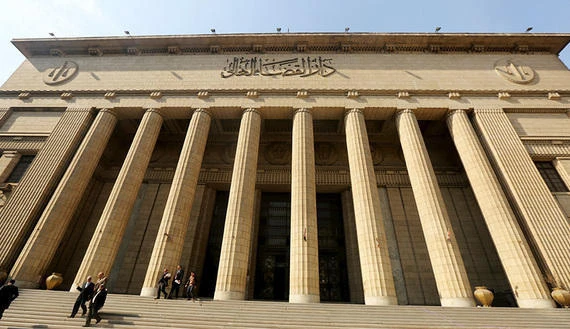 Egyptian court sentences 10 to death for planning attacks