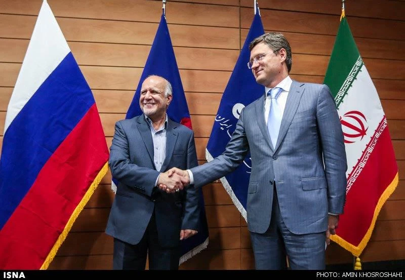 Russian Energy Minister Alexander Novak (R) and Iran's Minister of Petroleum Bijan Zangeneh during a meeting in Tehran in September 2014. (File photo by ISNA)