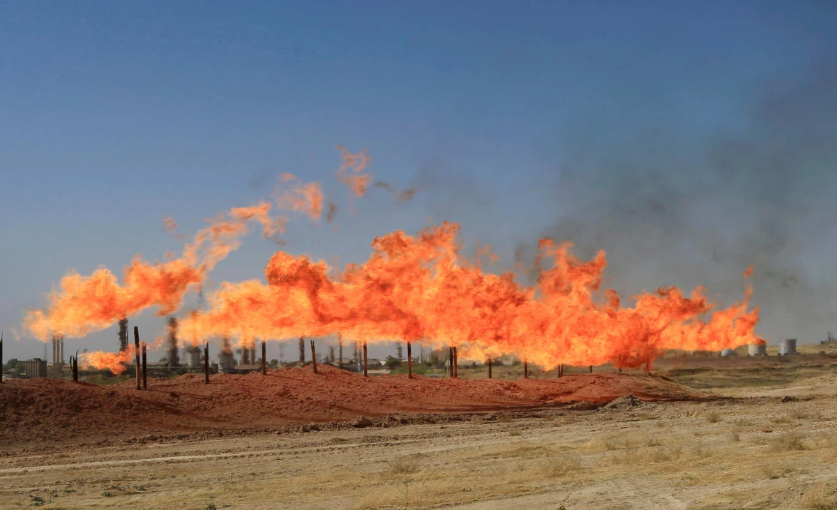 Iraq’s oil ministry calls for investors for Anbar refinery