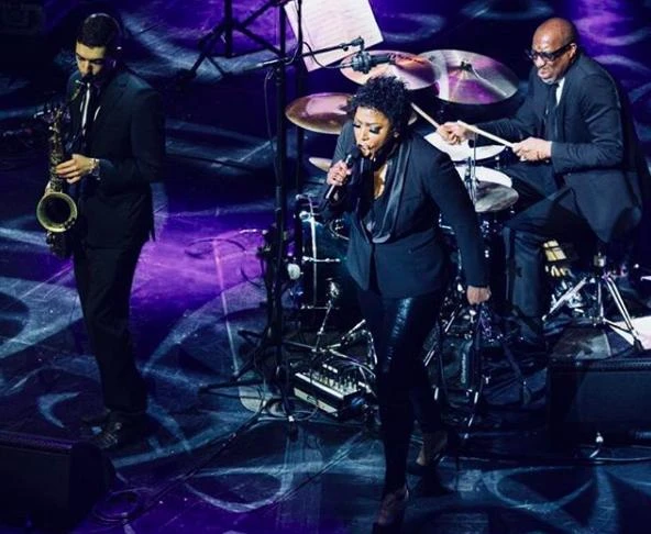 Mica Paris rocks Dubai Opera House
