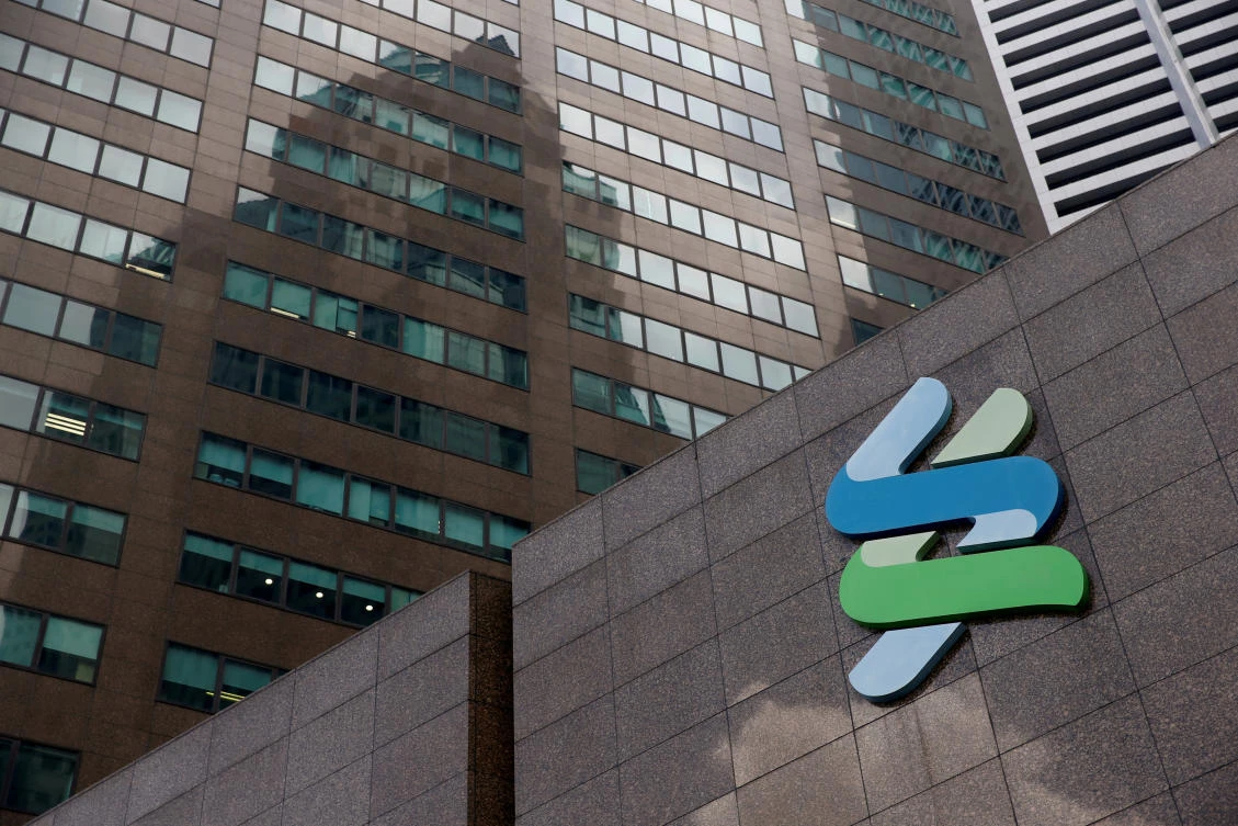 Standard Chartered said in 2016 that it was to close its trust operations in Guernsey and centralize that part of its business in Singapore. (Reuters)