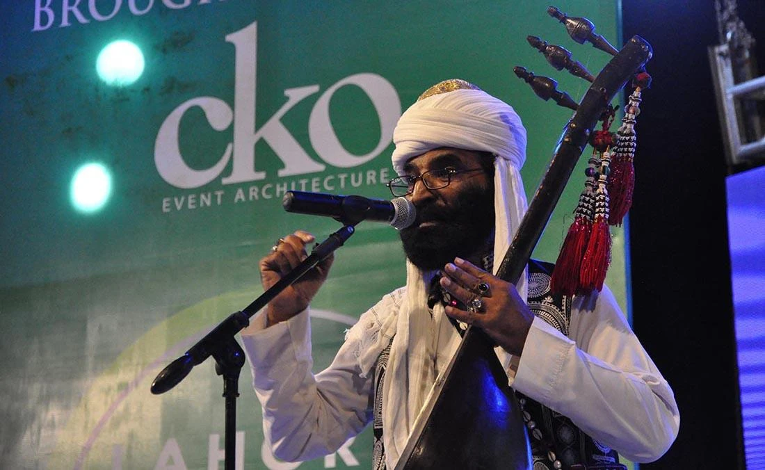 Akthar Chanal performs at the opening day of EAT festival in Lahore, the festival ends each night with musical performances, a format that stays consistent in each city. (AN photo)