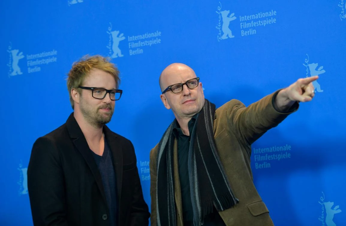 In this file photo taken on February 21, 2018 US actor Joshua Leonard (L) and US director Steven Soderbergh (R) pose during the photo call for the film "Unsane" presented in competition during the 68th edition of the Berlinale film festival in Berlin. (AFP)