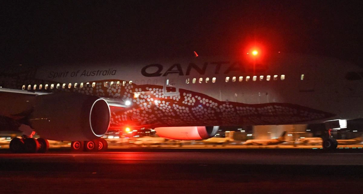 Qantas’ 787 Dreamliner takes off on its inaugural flight from Perth to London. (AFP)