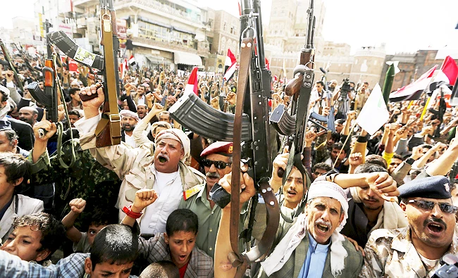 Report: Iran supplies sophisticated IEDs to Houthi militias