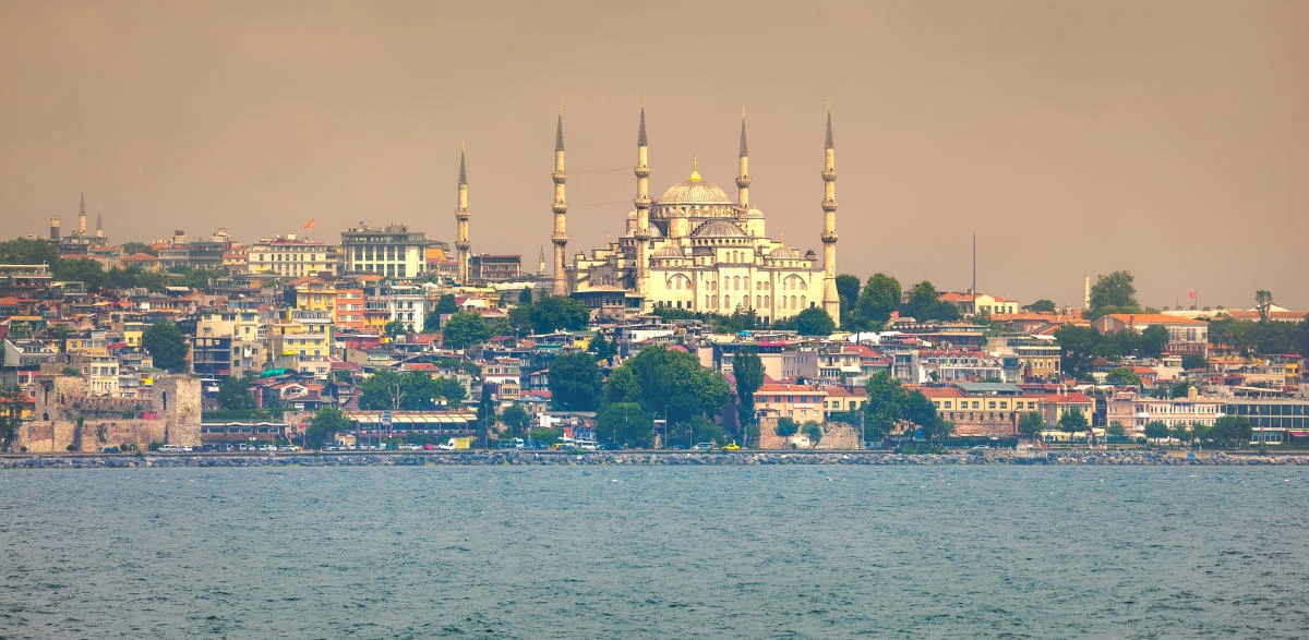 Istanbul (Shutterstock)