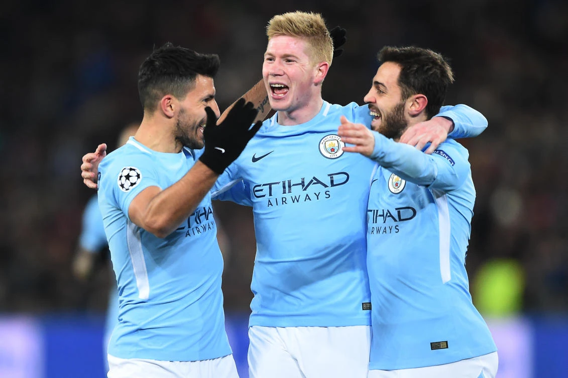 Kevin de Bruyne has designs set on claiming the Premier League title at the home of City’s arch-rivals Manchester United this weekend. (AFP)