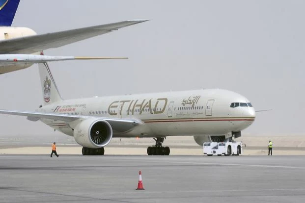 Mideast airlines boost passenger numbers