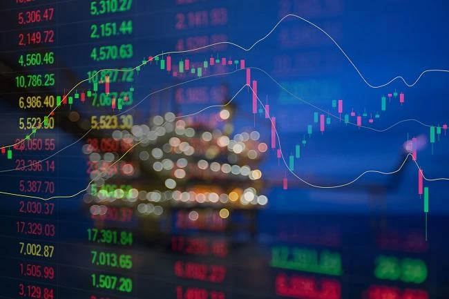 Oil prices shown on a market graph. (Shutterstock)