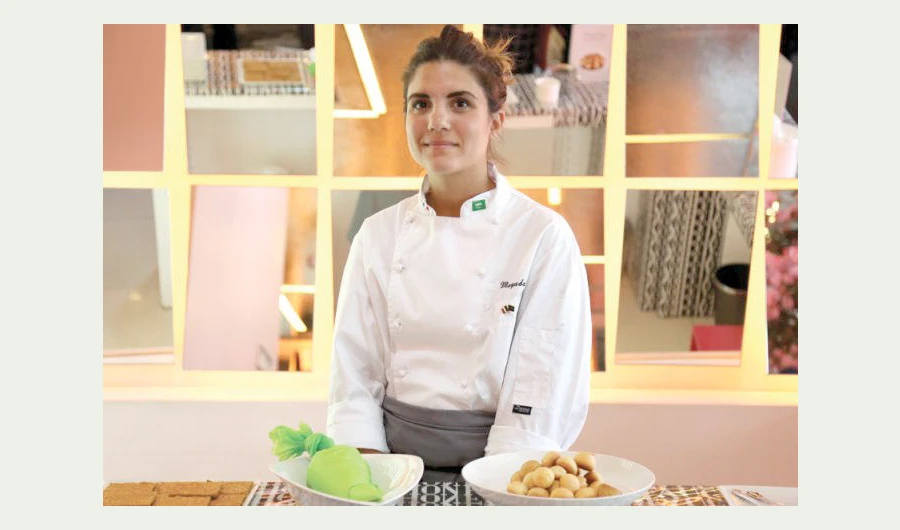 Saudi chef wows guests with a desert dessert at Al-Ula gala in Paris
