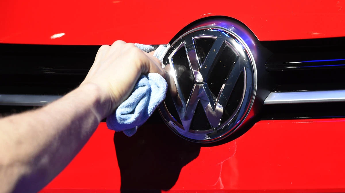 Scandal-hit Volkswagen set to name new CEO