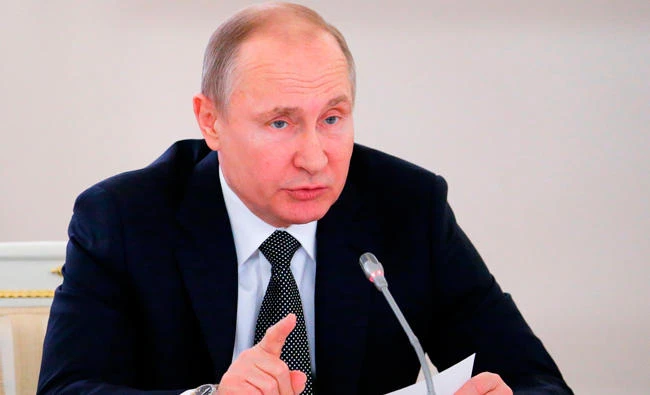 Russia’s Putin predicts global ‘chaos’ if West hits Syria again