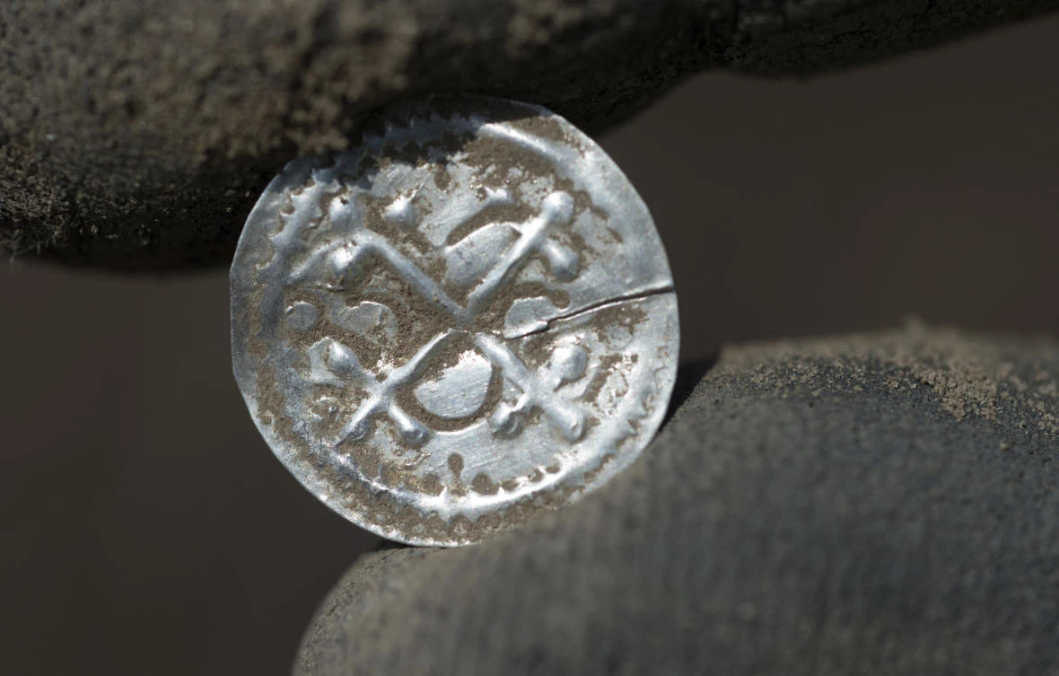 Archaeologists uncover silver treasure on German island