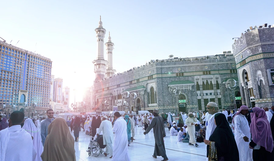 Islam forbids incitement: Makkah Grand Mosque imam