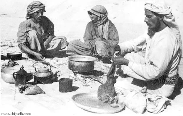 Old Saudis tell heartbreaking stories about how miserable their ancestors’ lives were. They say that some 50 years ago, some families could only have meat on Eid Al-Adha.