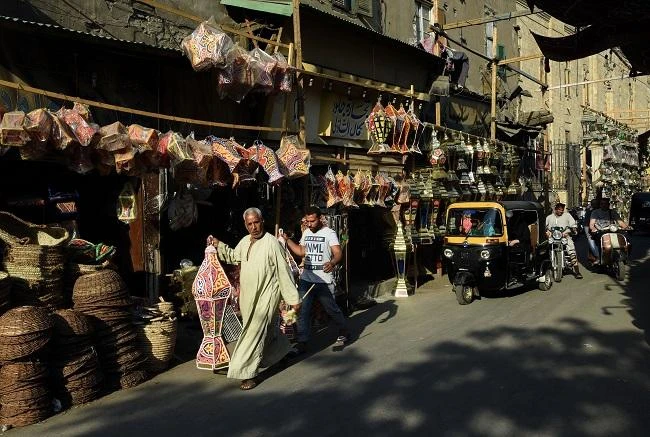 Egypt’s parliament passes law to fine aggressive touts