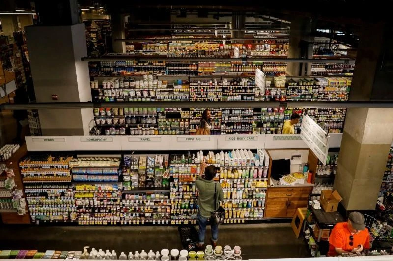 The US labor market is near full employment and both business and consumer confidence are strong. (Reuters)