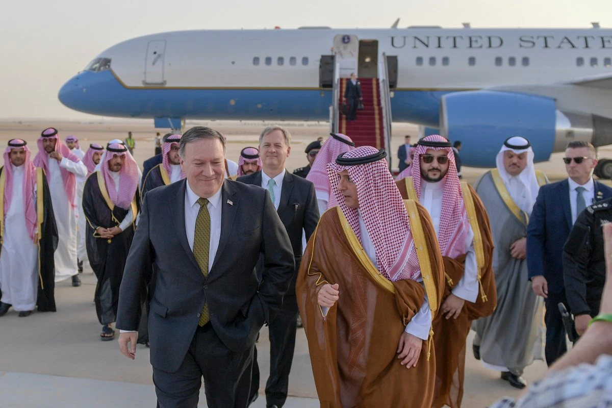 US calls for global action against Iran