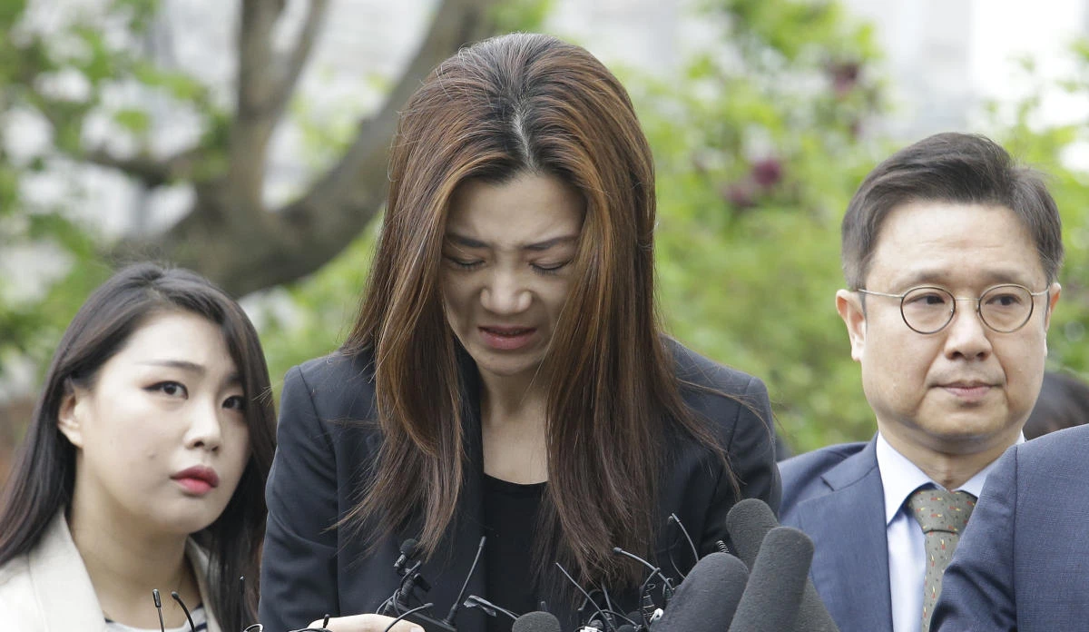 The police questioning of Cho Hyun-min, a former senior president at Korean Air, above, comes amid mounting pressure for elite families to scale back their influence over the companies founded by their relatives decades ago. (AP)