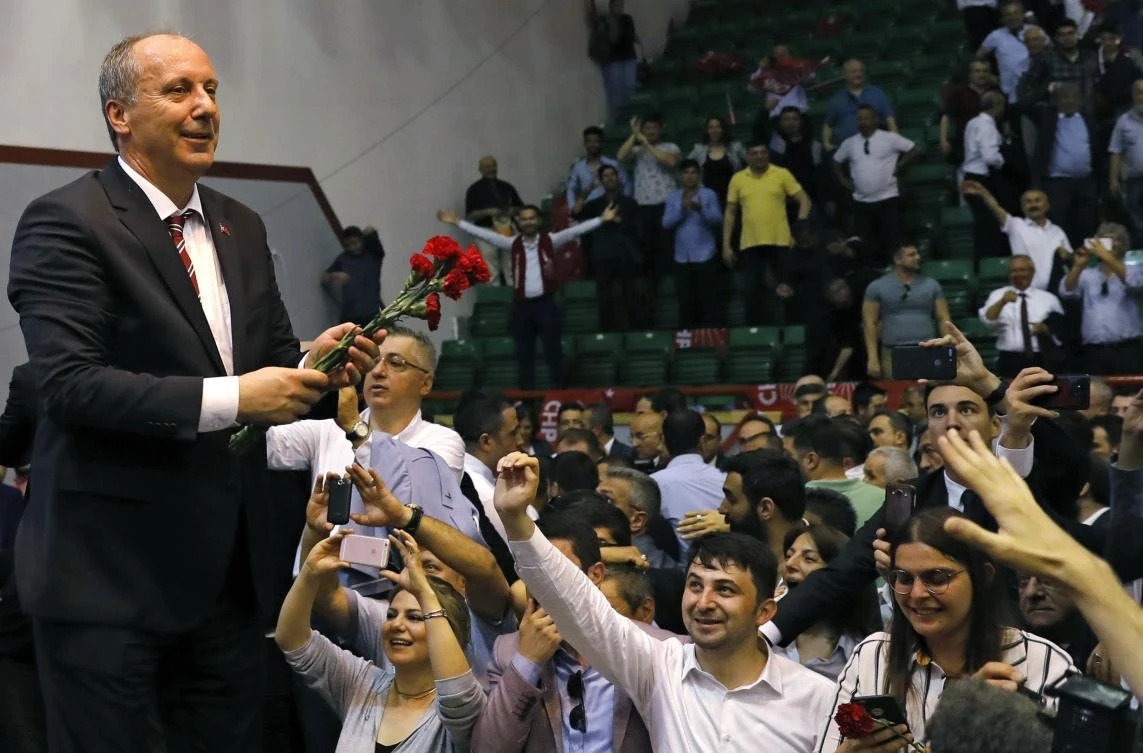 Turkey’s main opposition nominates combative e-teacher to challenge Erdogan
