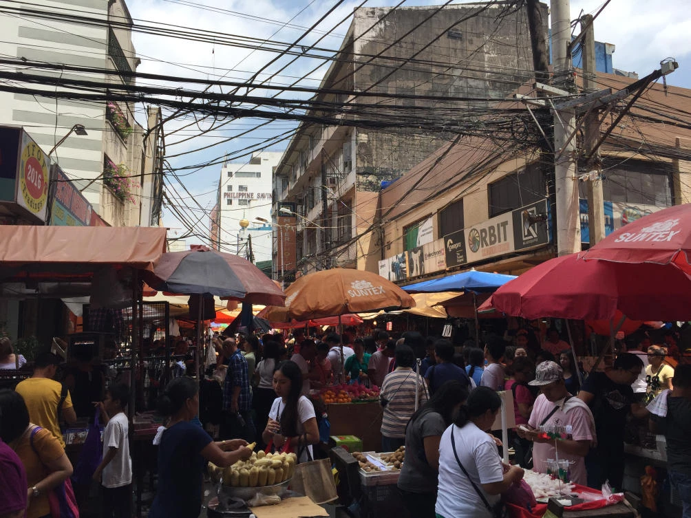 A street scene in the Philippines (Shuttertstock)