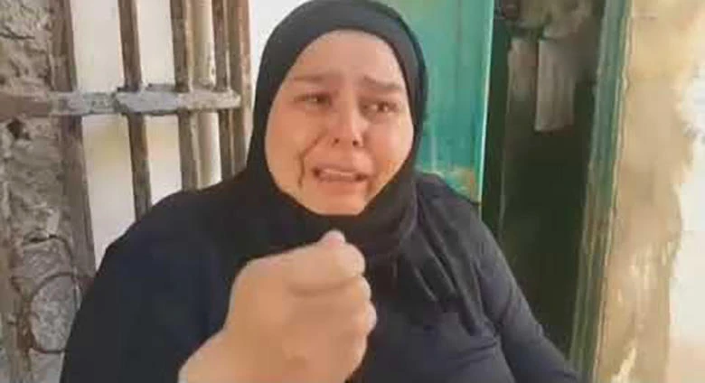Lebanese woman mocked on social media for appearing at feasts by rival candidates