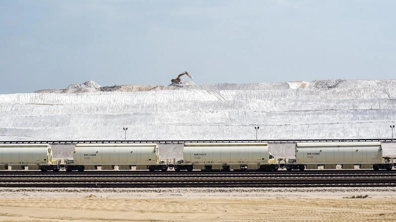 Is overseas expansion on the menu for Saudi Arabian mine company Ma’aden?