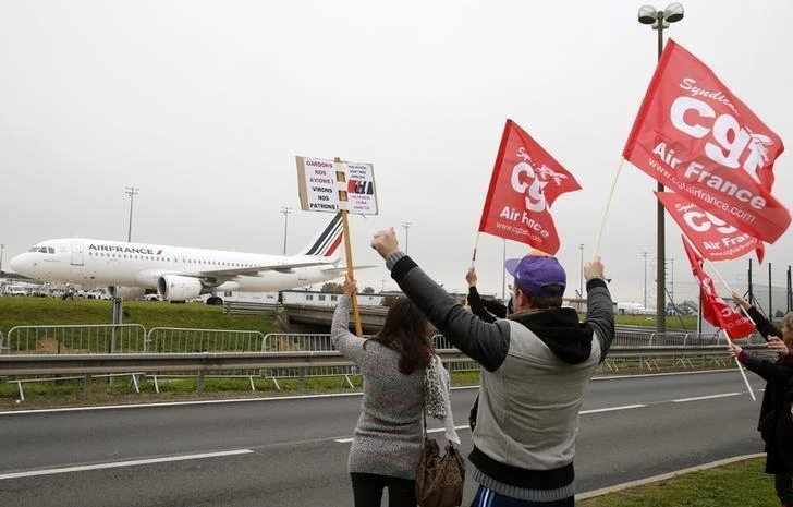 Air France staff are planning further strikes on May 7 and May 8. (Reuters)