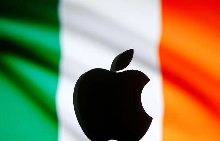 Apple announced plans in February 2015 to build the facility in the Irish rural western town of Athenry to take advantage of green energy sources nearby, but a series of planning appeals delayed its approval. (Reuters)