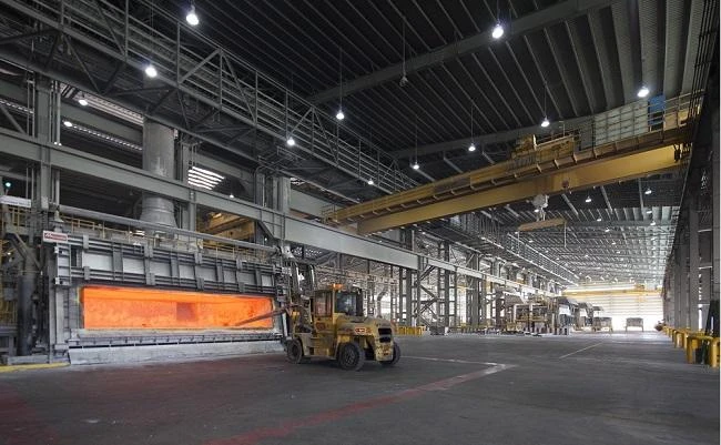 Emirates Global Aluminium likely to delay float after market turmoil