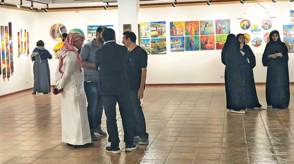 The exhibition embraces a number of art styles, including realism, modernism and abstract art. (Farah AlSharif)
