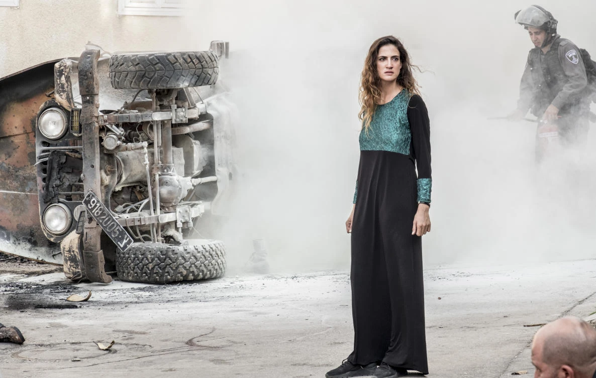 Rona-Lee Shim’on in a scene from ‘Fauda,’ an action series based on the tedium of the never-ending Mideast conflict. Netflix calls it a ‘global phenomenon’ available in 190 countries. Season 2 will be released on May 24. (Netflix via AP)