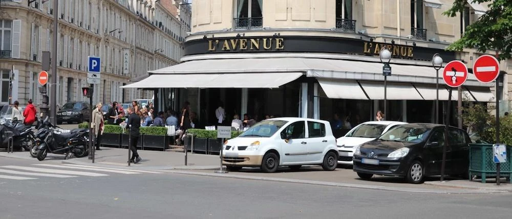 French authorities launched an investigation into accusations that L’Avenue restaurant in Paris systematically sought to decline reservations from Arab, African or veil-wearing customers. (File photo: Reuters)