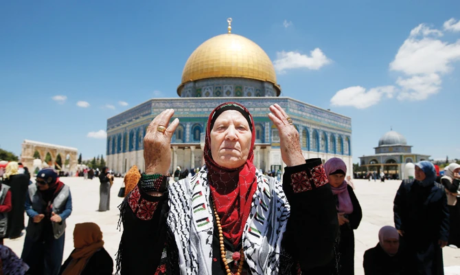Al-Aqsa worshippers look for inner peace amid the bloodshed