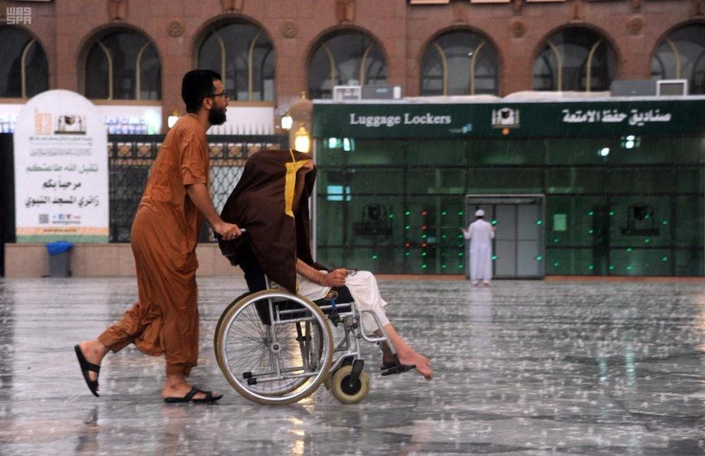Thunder and sand storms forecast for Makkah and Jeddah