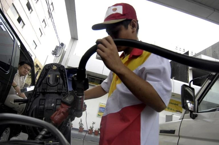 Philippine government to suspend excise taxes on petroleum products if oil hits $80