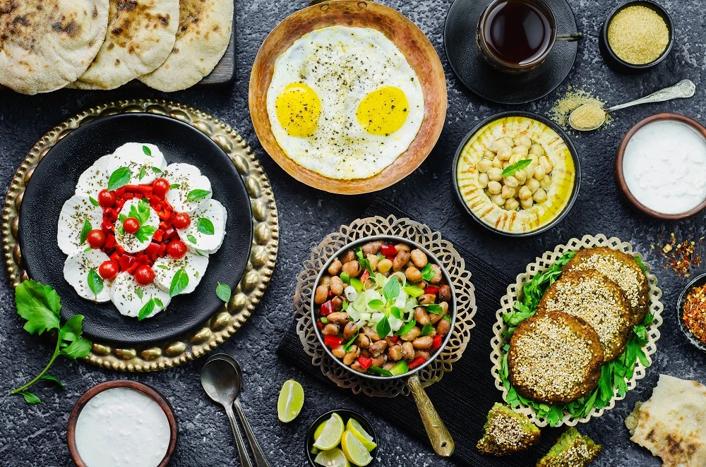 Muslims across the world have a pre-dawn snack called suhoor before they begin their day of abstaining from food and drink during Ramadan. (Shutterstock)