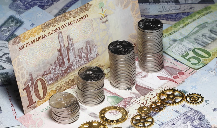 Saudi Riyal coins to gradually replace notes